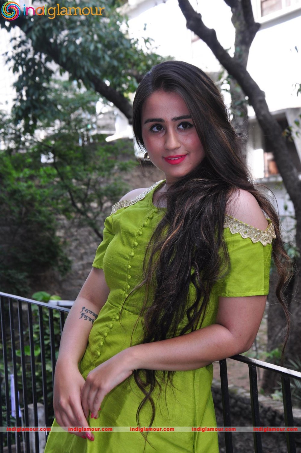 Simrath Actress hd photo
