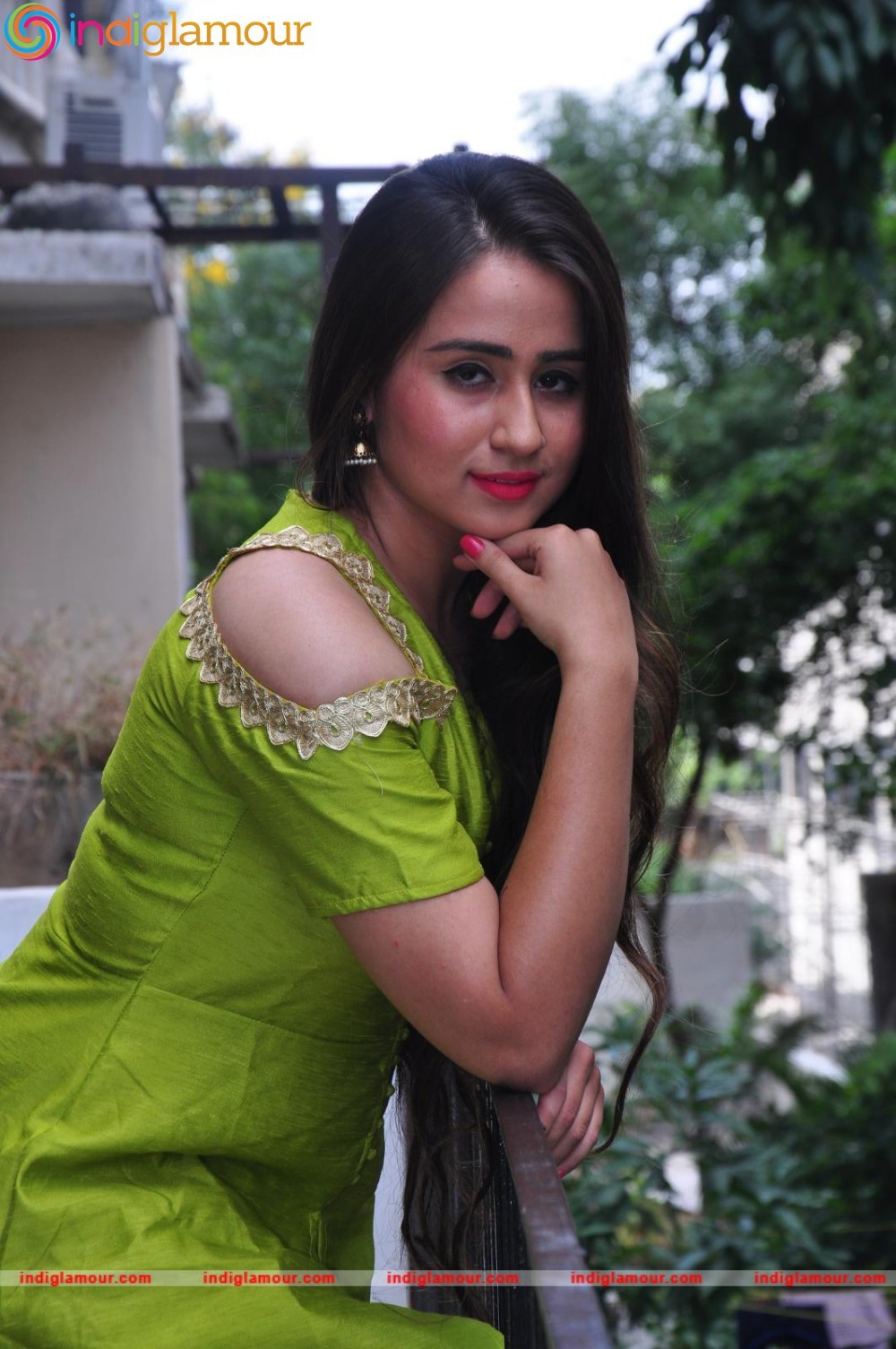 Simrath Actress hd photo