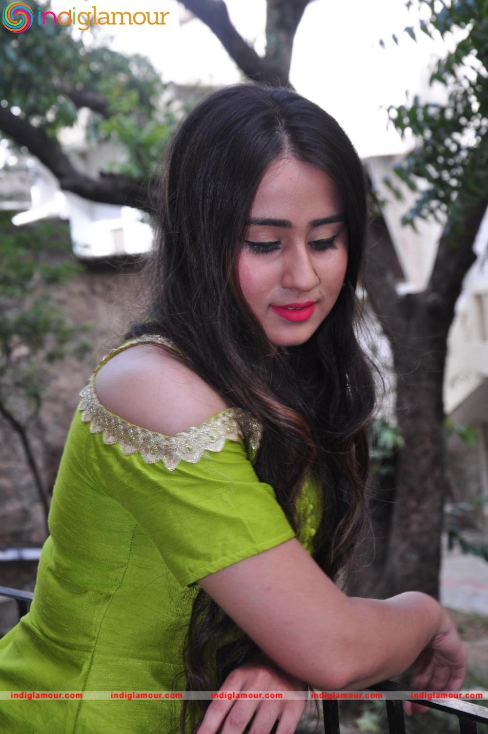 Simrath Actress hd photo