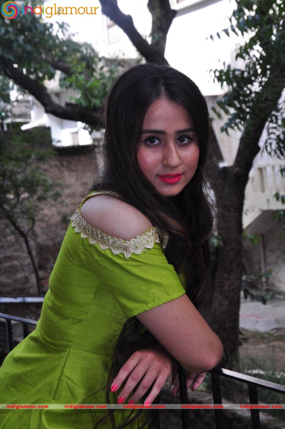Simrath Actress hd photo