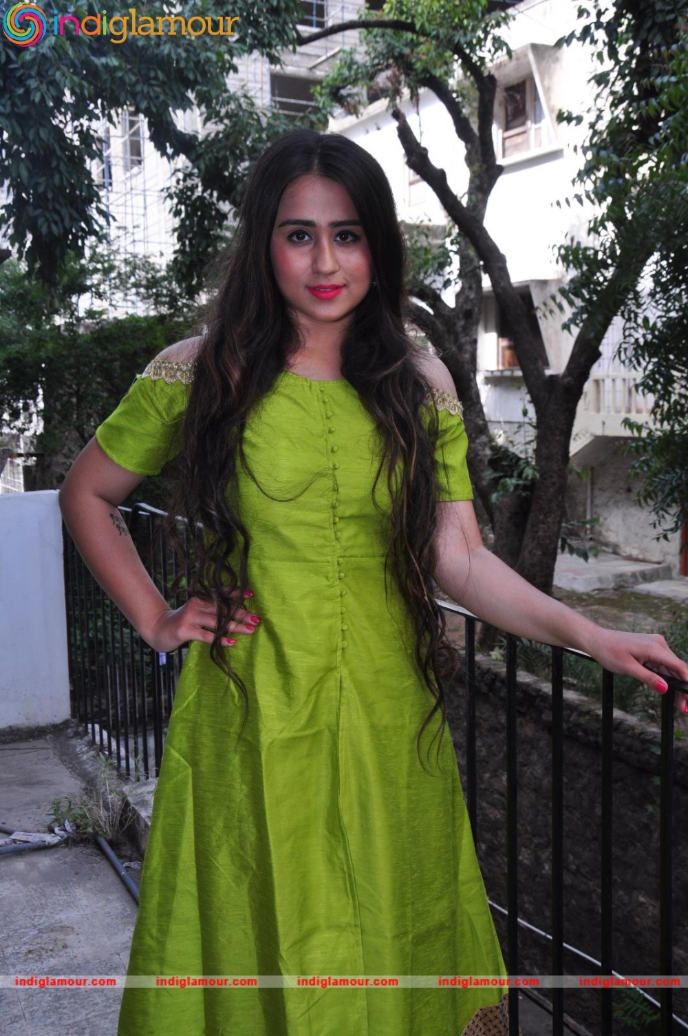 Simrath Actress hd photo