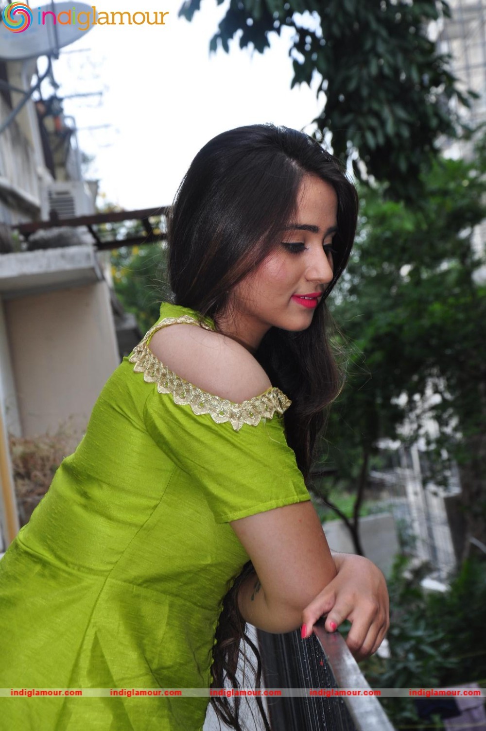 Simrath Actress hd photo