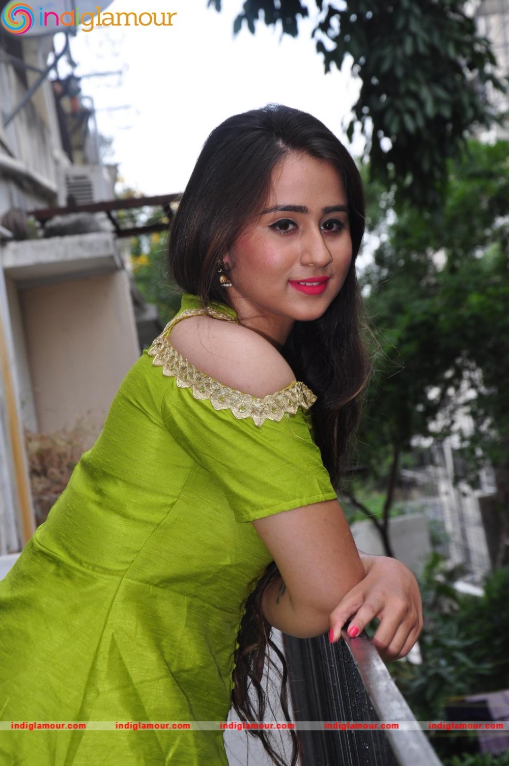 Simrath Actress hd photo