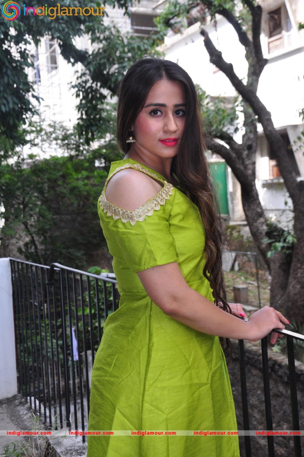 Simrath Actress hd photo