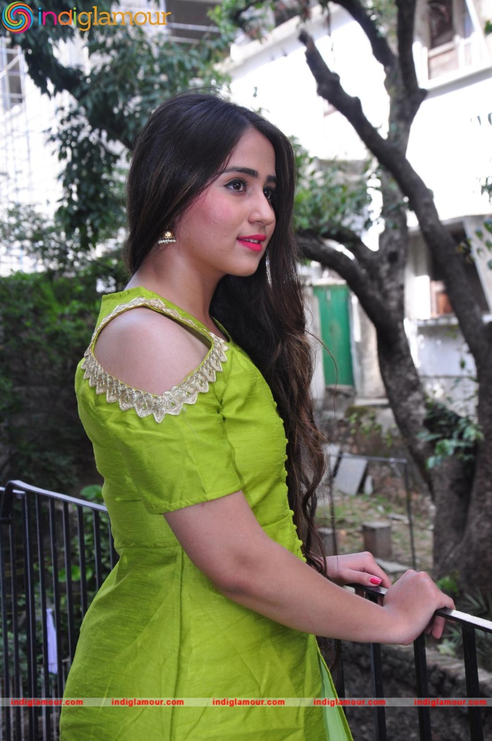 Simrath Actress hd photo