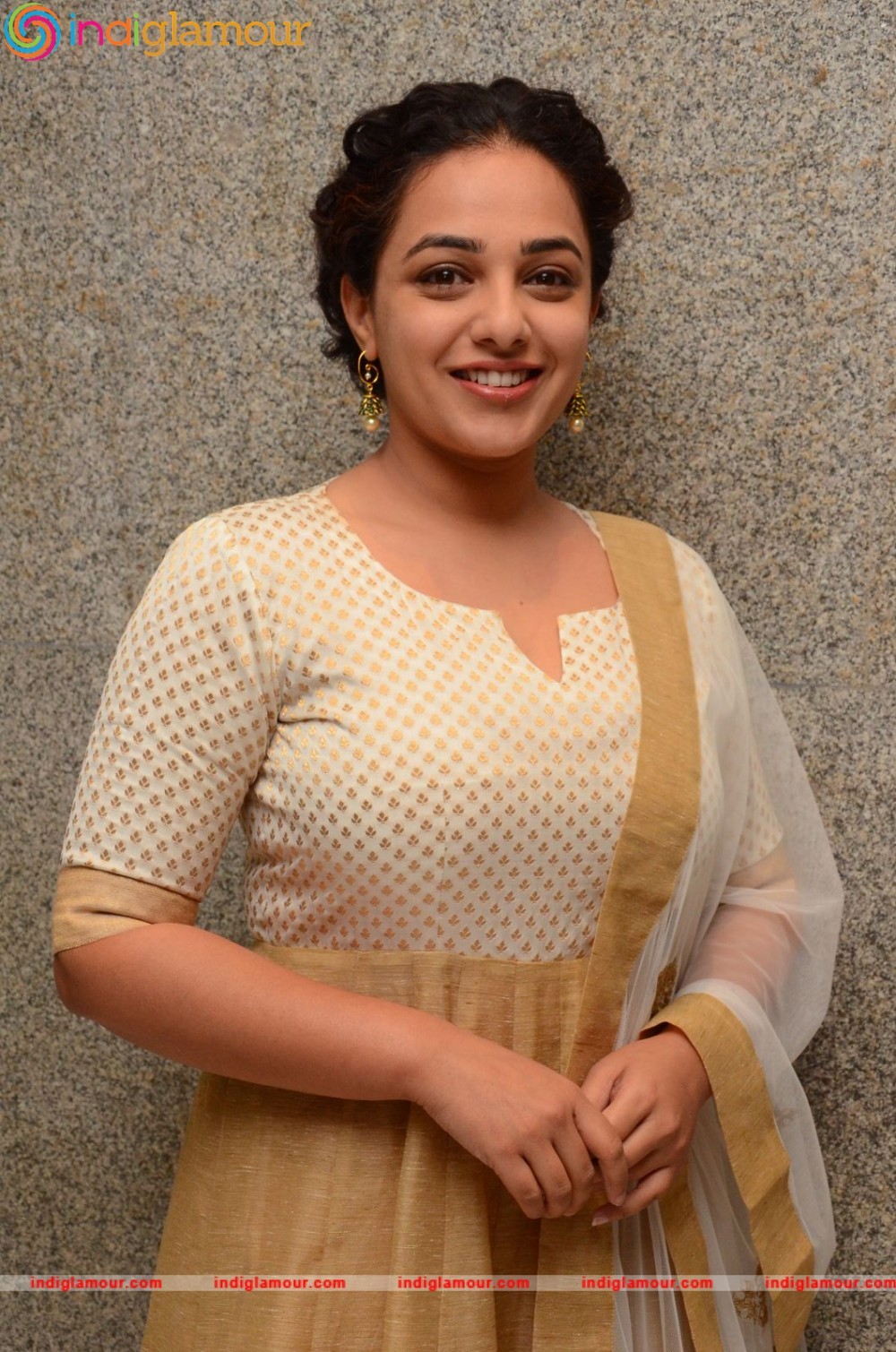 Nithya Menen Actress hd photo