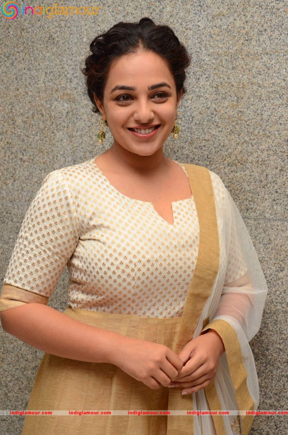Nithya Menen Actress hd photo