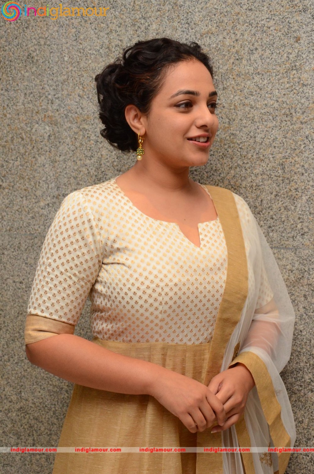 Nithya Menen Actress hd photo