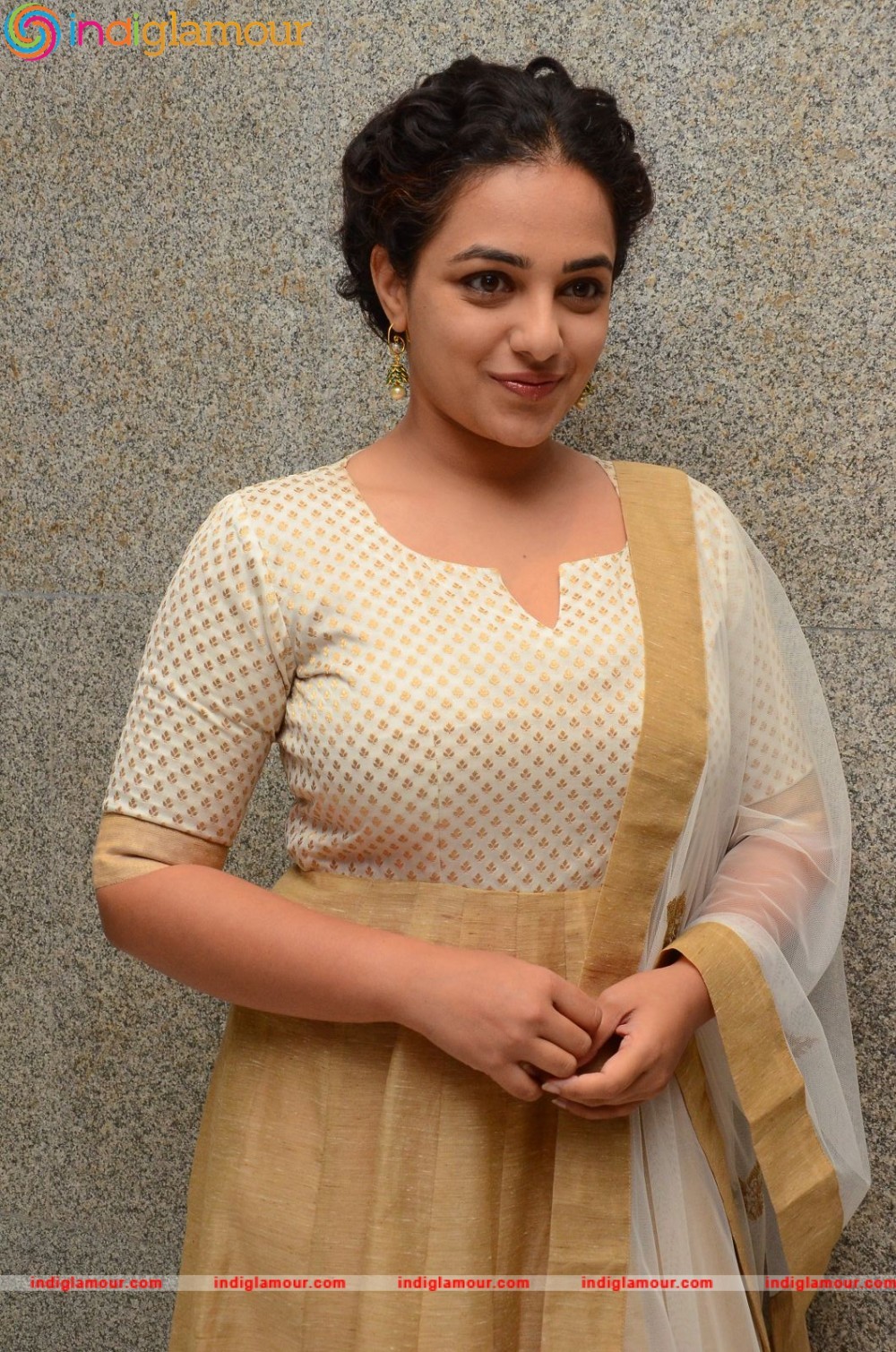 Nithya Menen Actress hd photo
