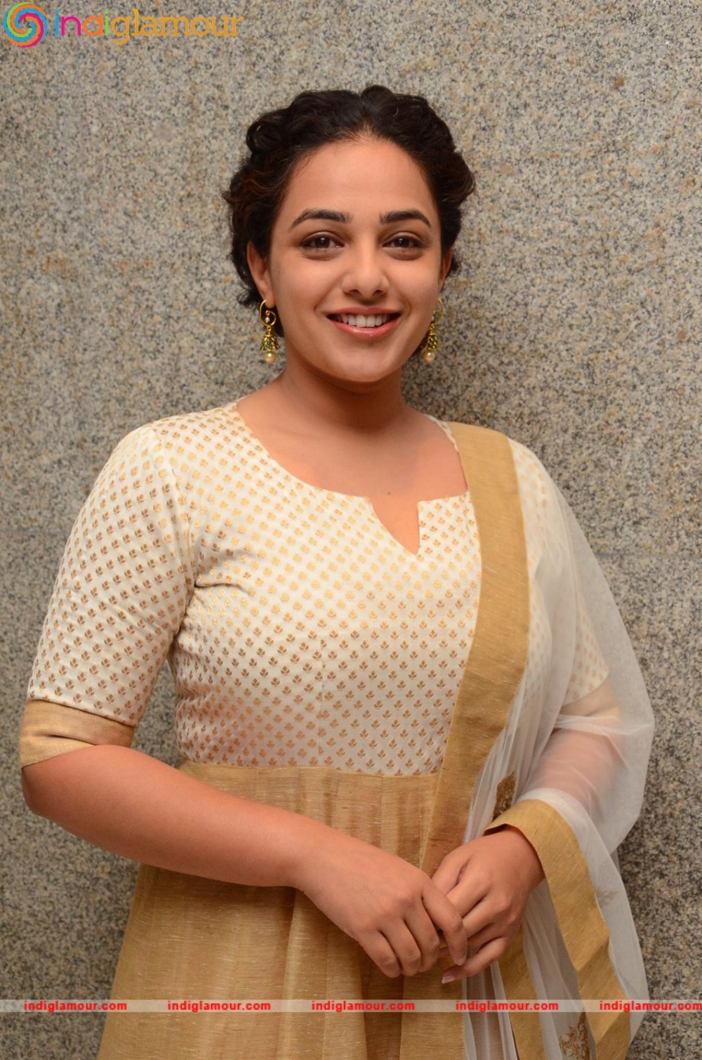 Nithya Menen Actress hd photo
