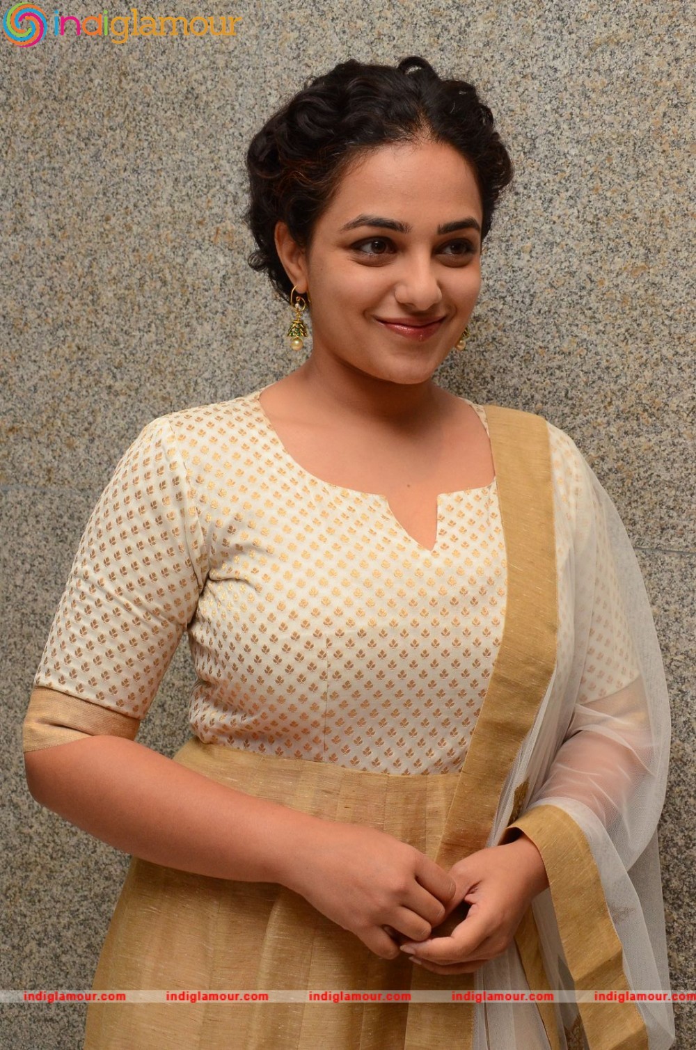 Nithya Menen Actress hd photo