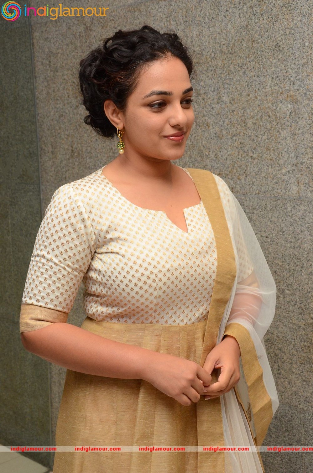 Nithya Menen Actress hd photo