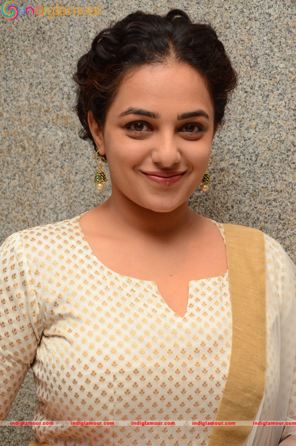 Nithya Menen Actress hd photo