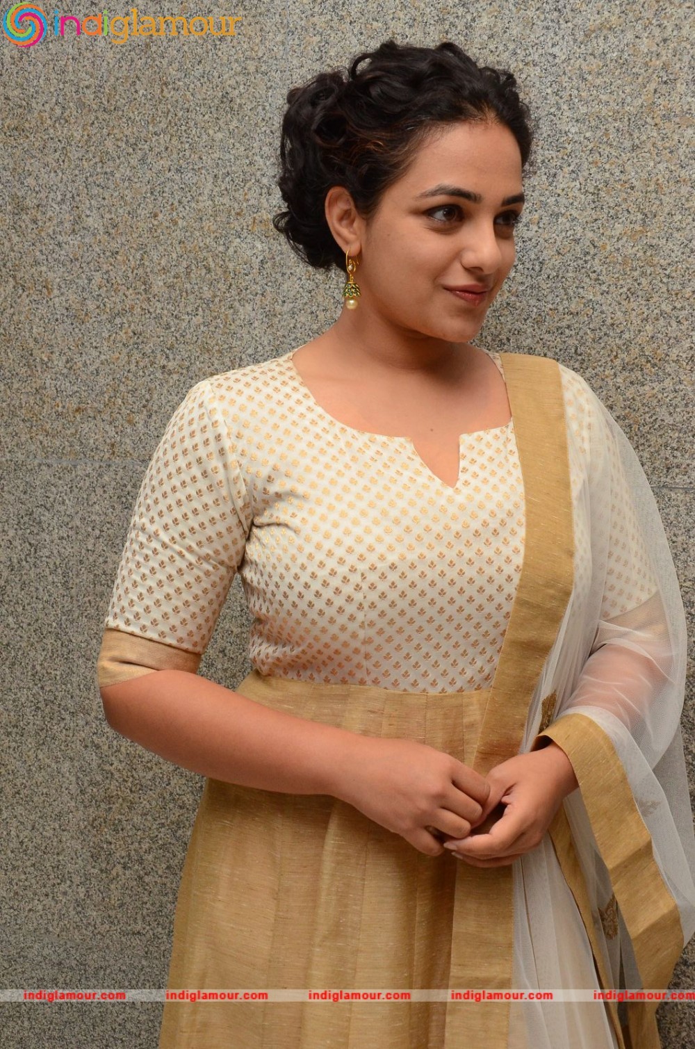 Nithya Menen Actress hd photo