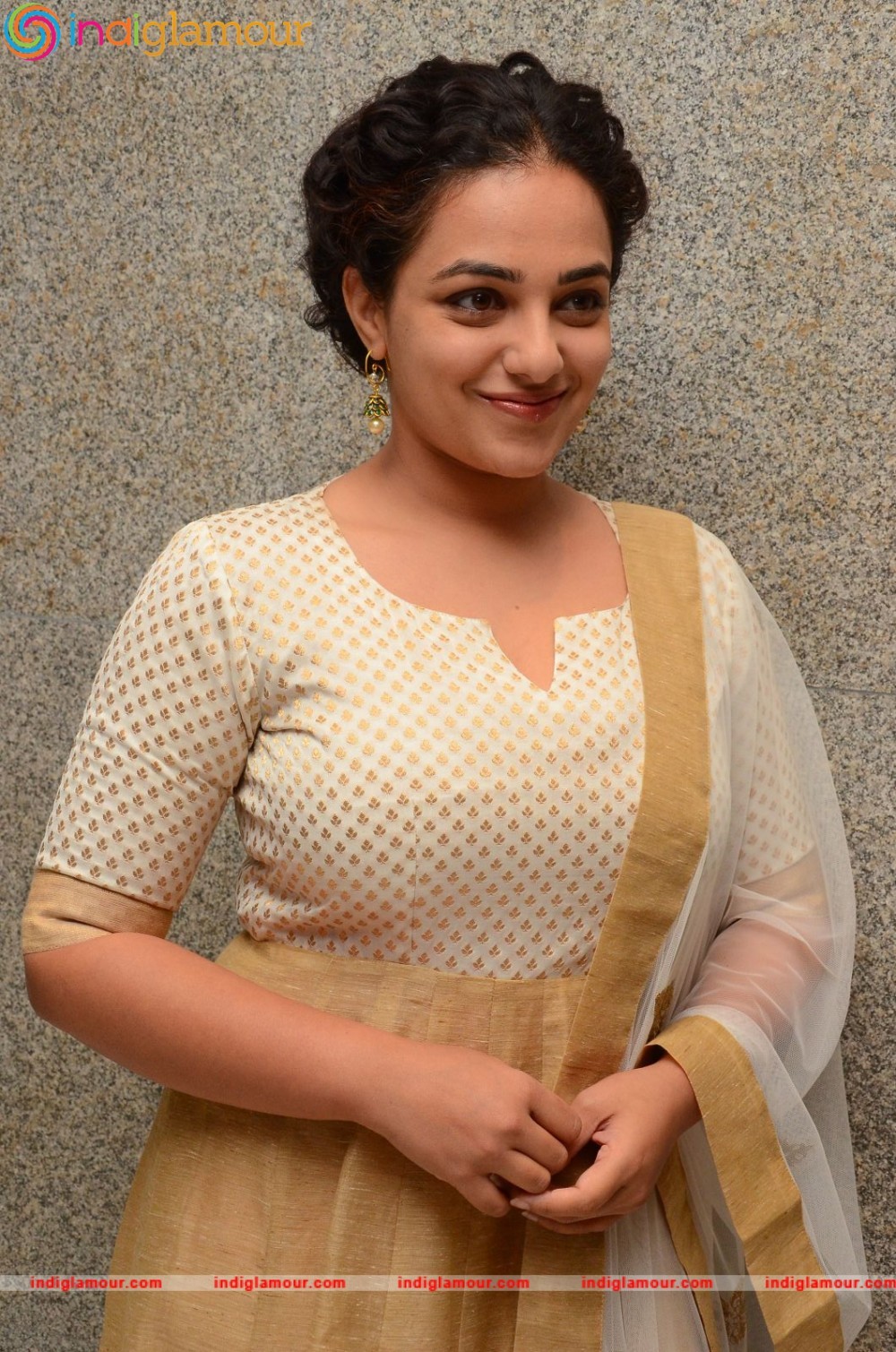 Nithya Menen Actress hd photo