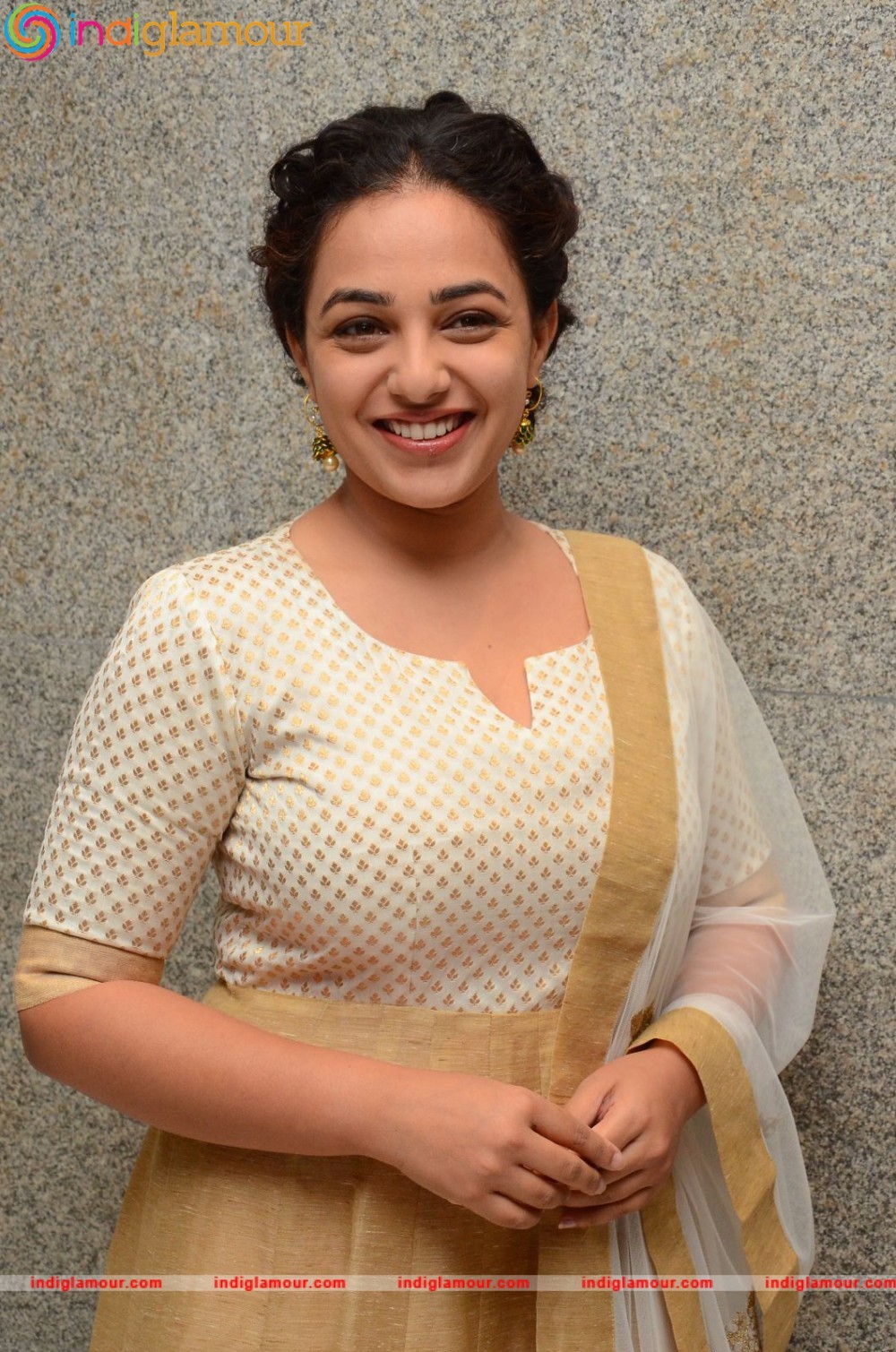 Nithya Menen Actress hd photo