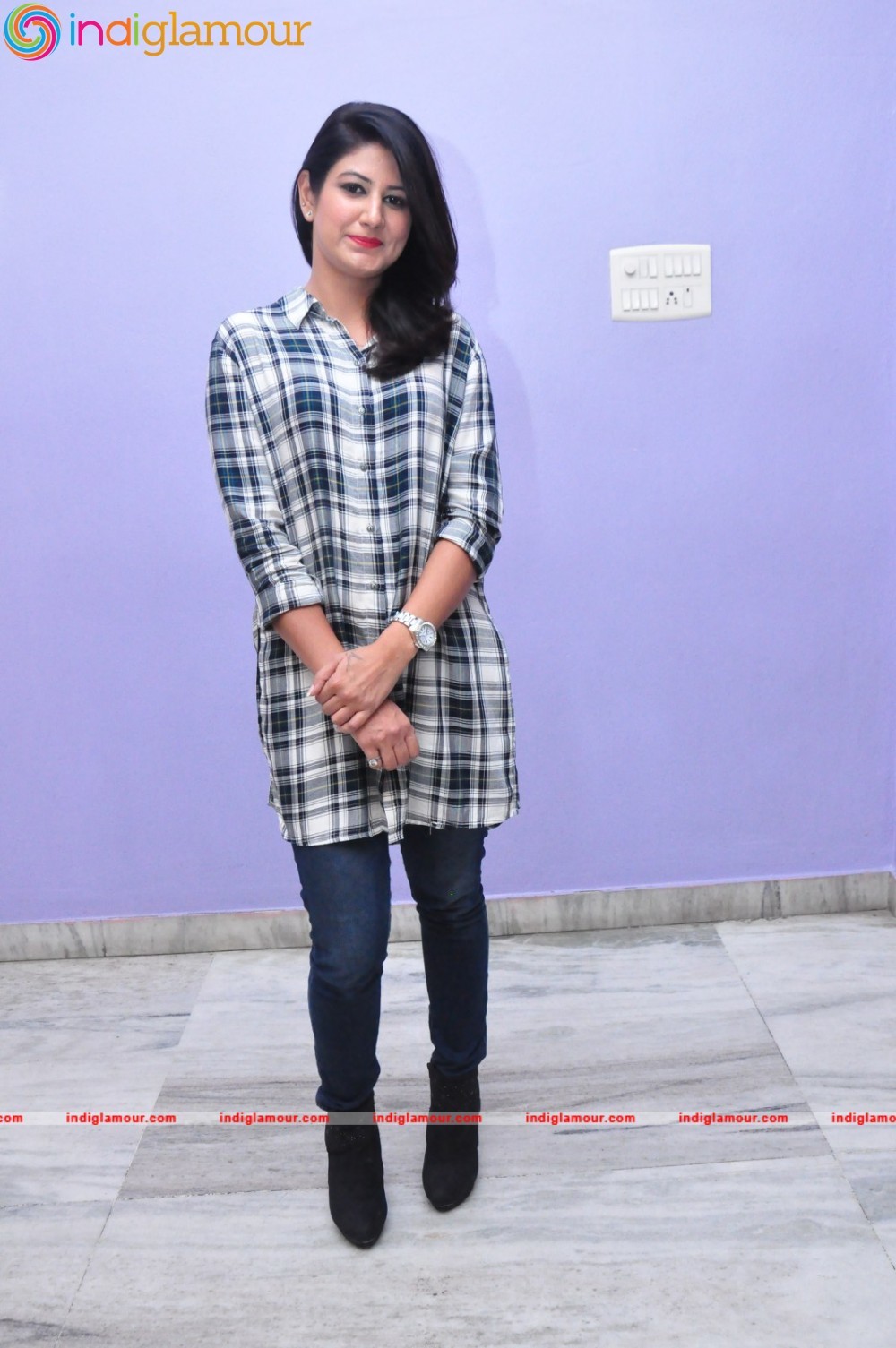 Annie Actress hd photo