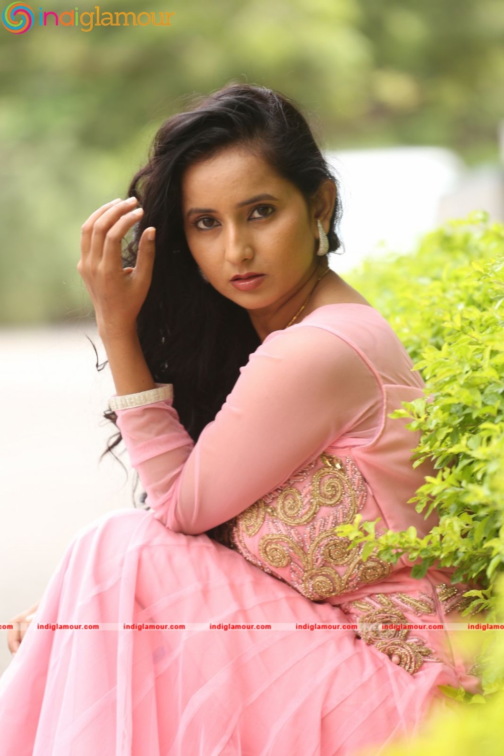 Ishika Singh Actress hd photo