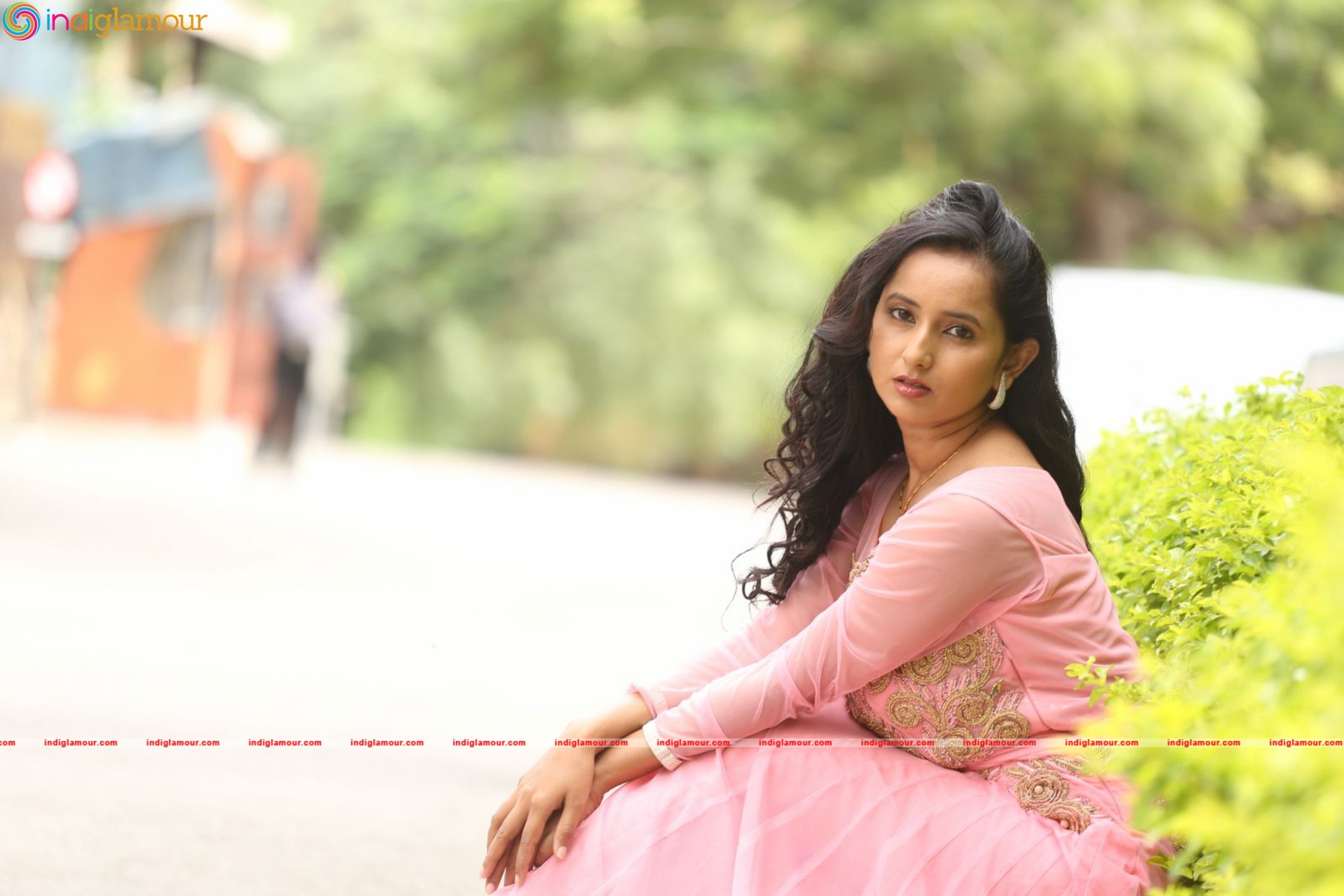 Ishika Singh Actress hd photo