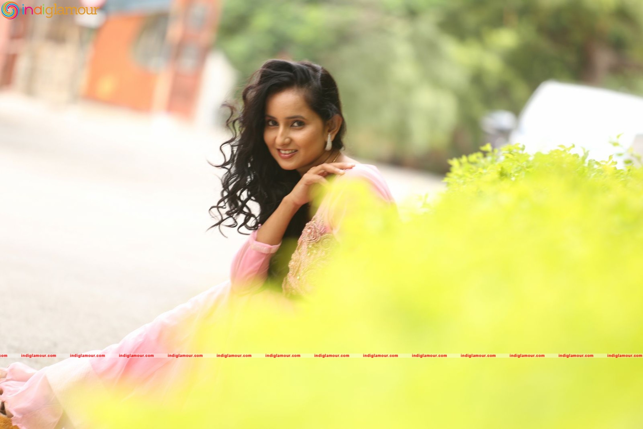 Ishika Singh Actress hd photo