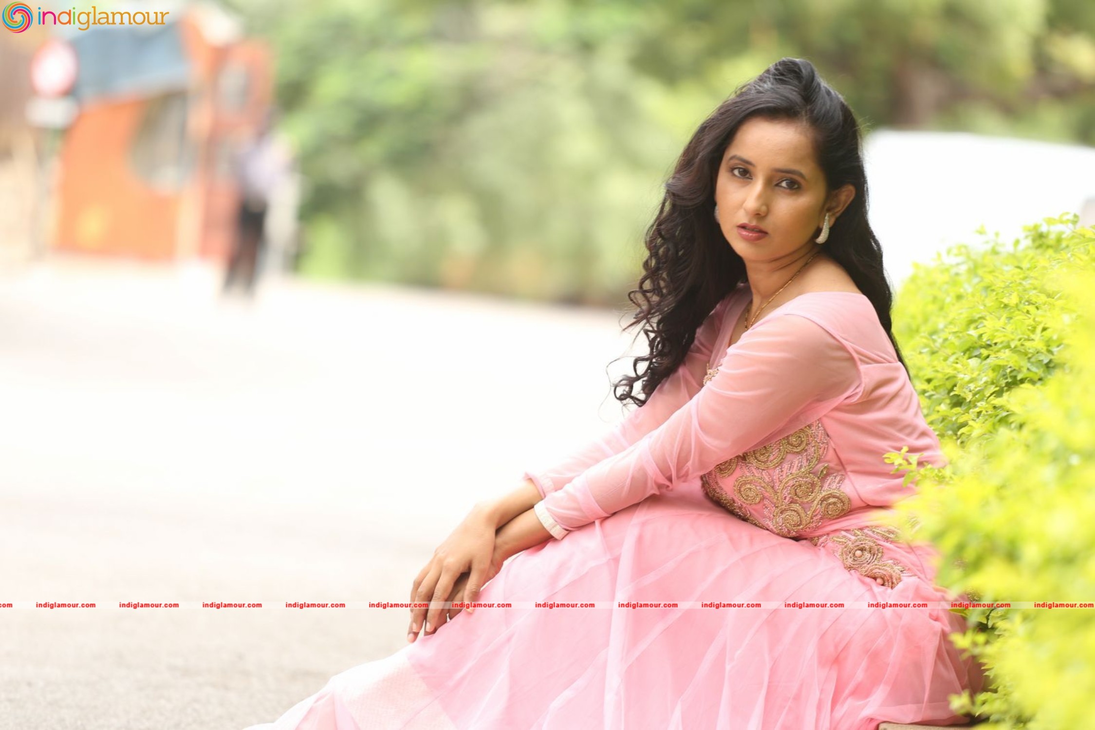 Ishika Singh Actress hd photo