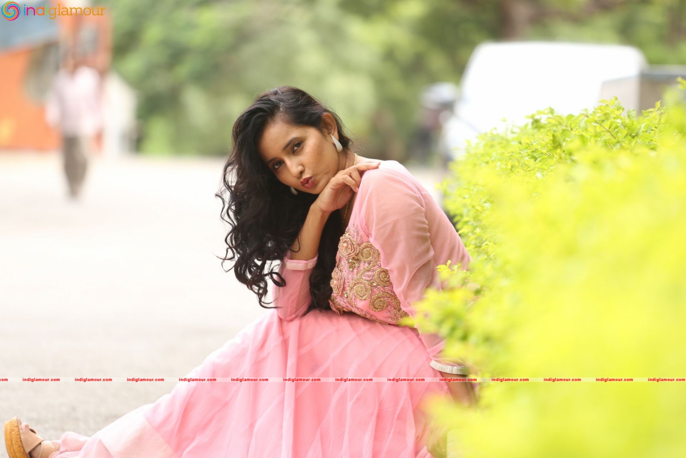 Ishika Singh Actress hd photo