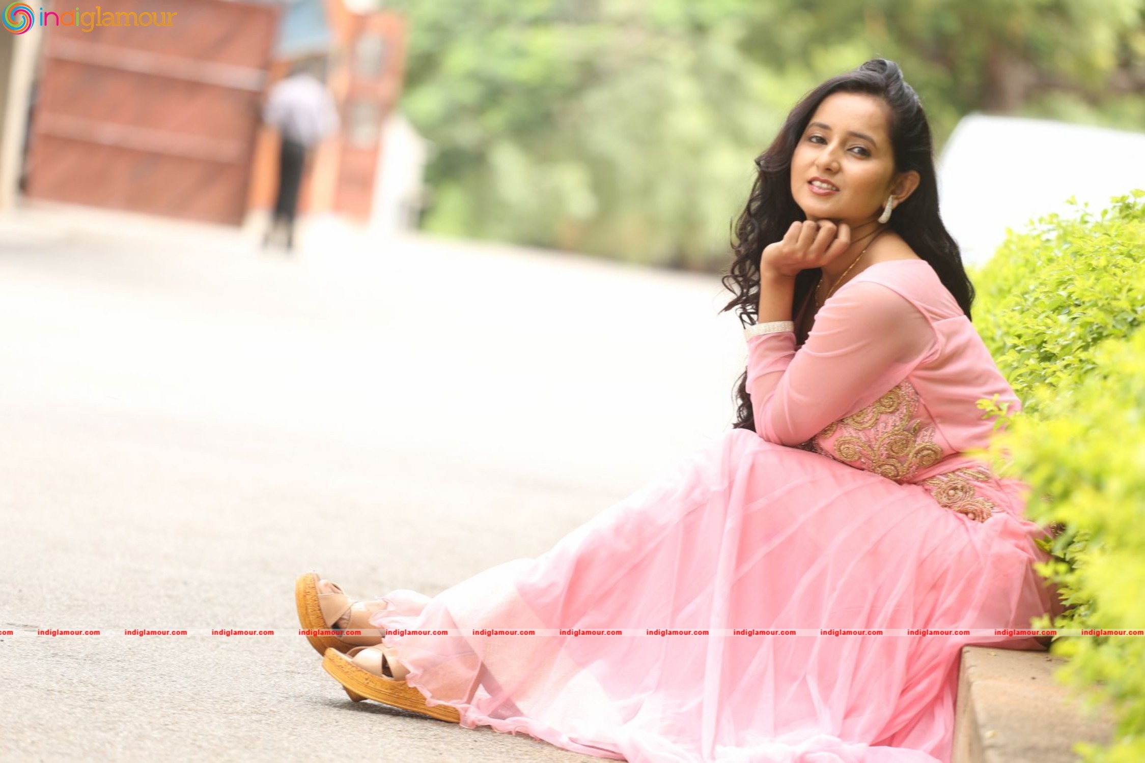Ishika Singh Actress hd photo