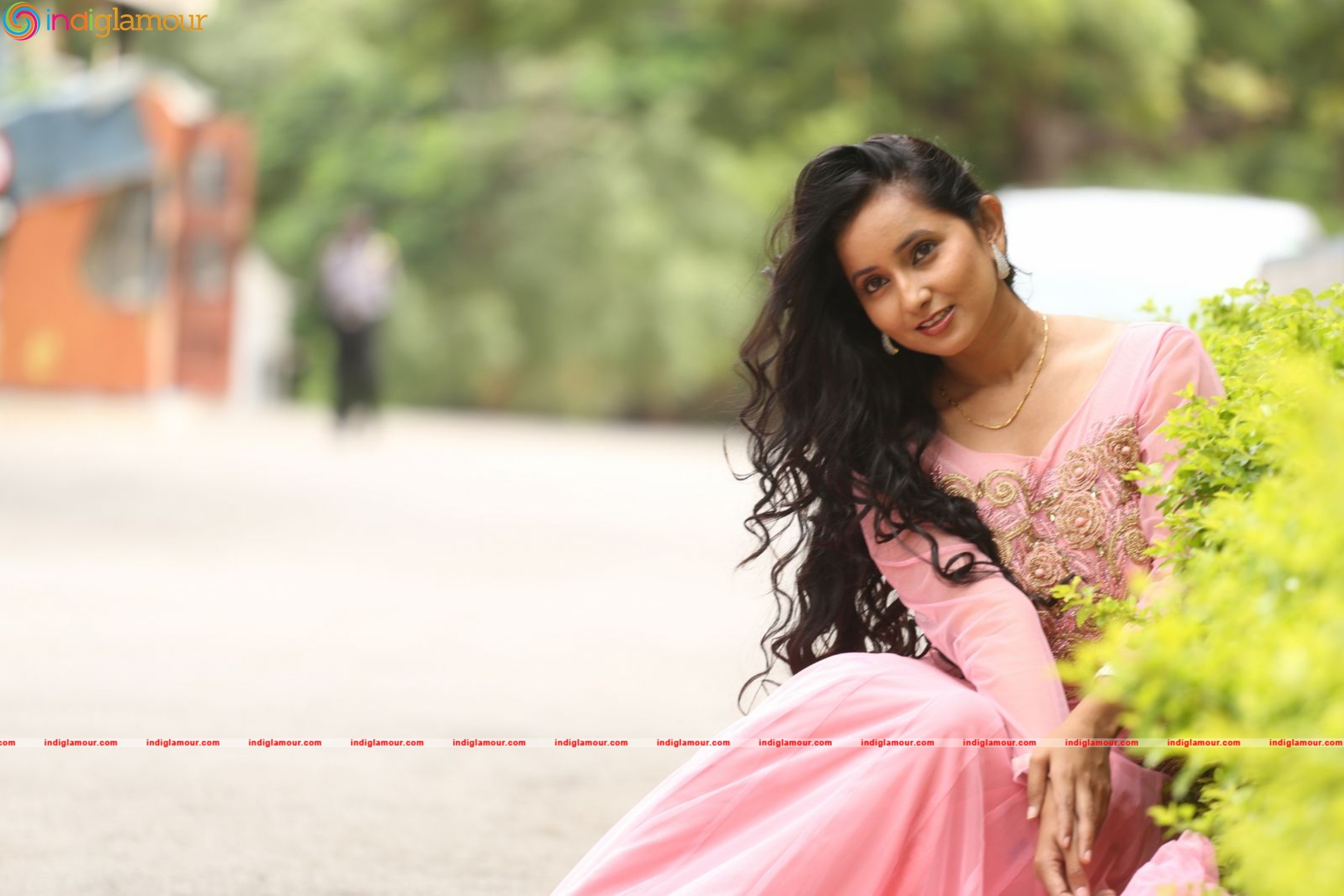 Ishika Singh Actress hd photo