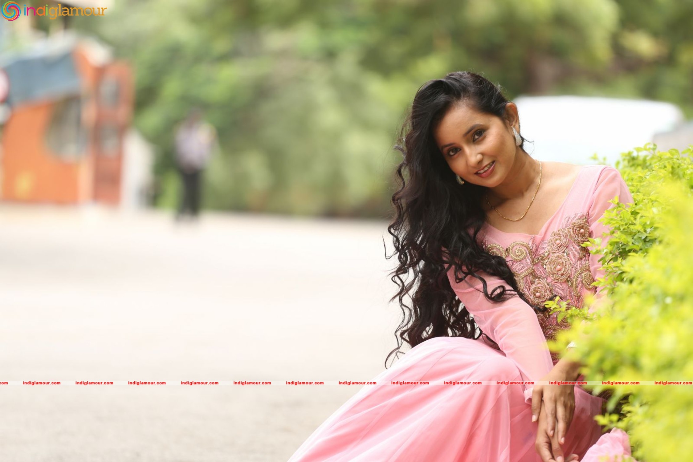 Ishika Singh Actress hd photo