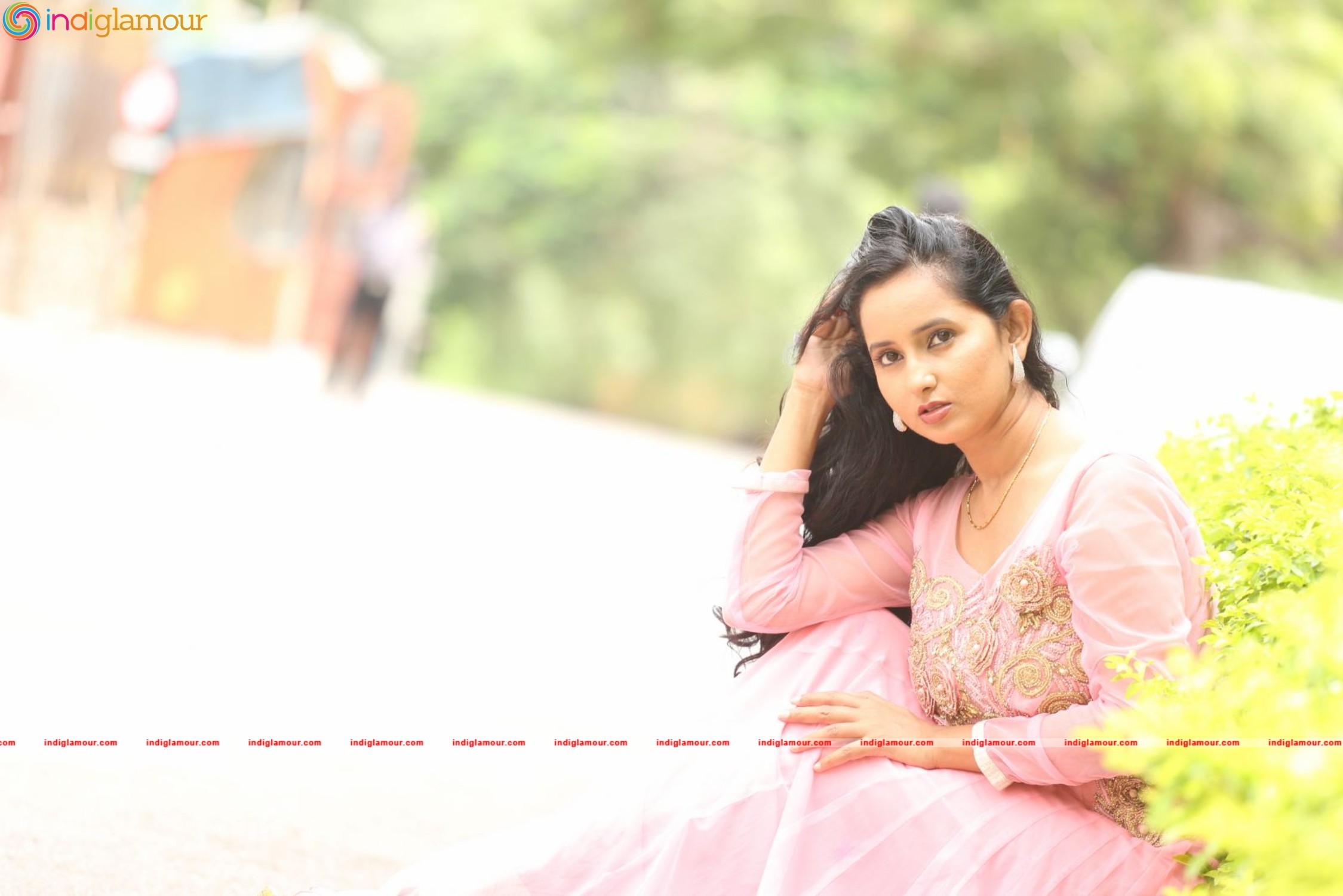 Ishika Singh Actress hd photo