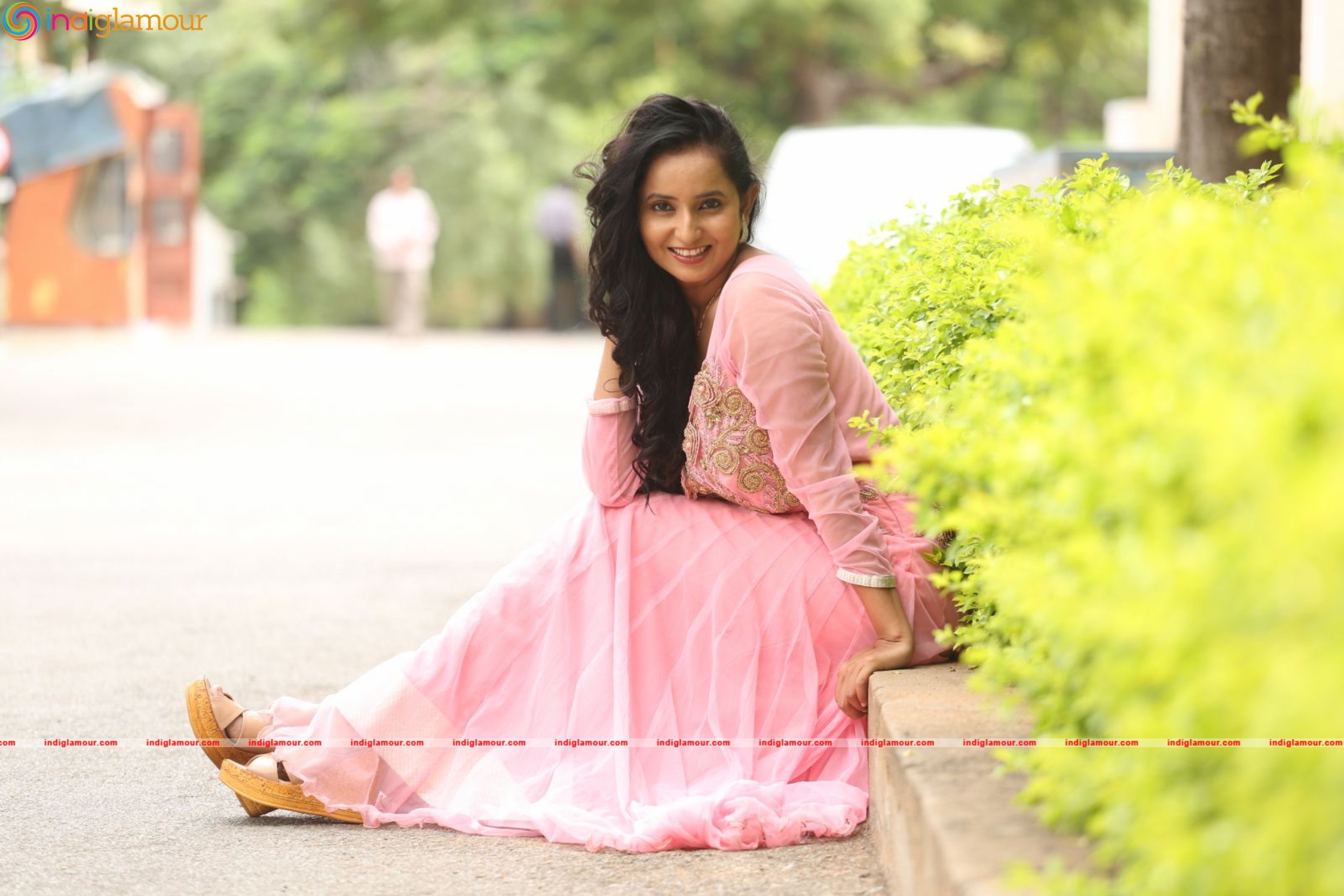 Ishika Singh Actress hd photo