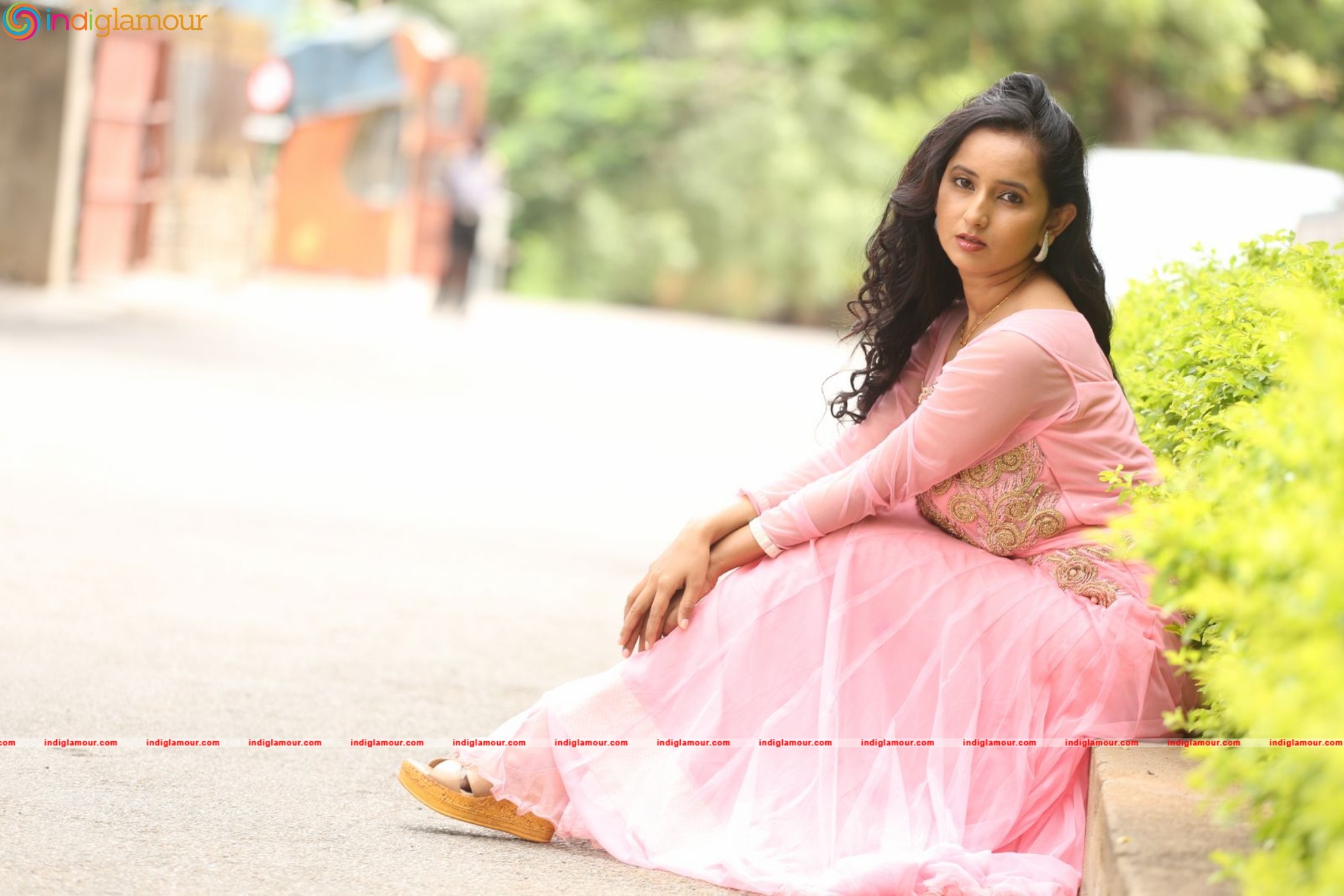 Ishika Singh Actress hd photo