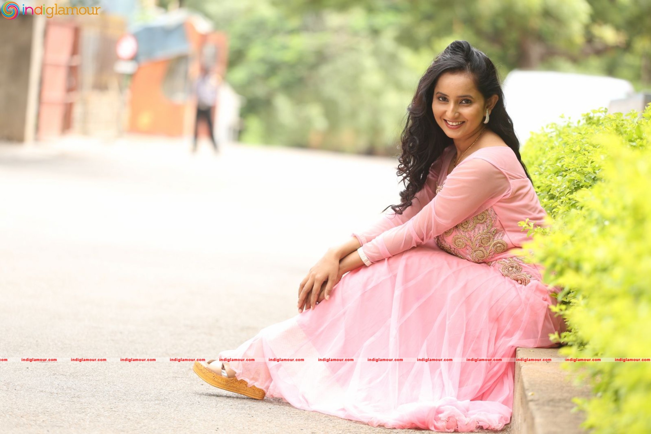 Ishika Singh Actress hd photo