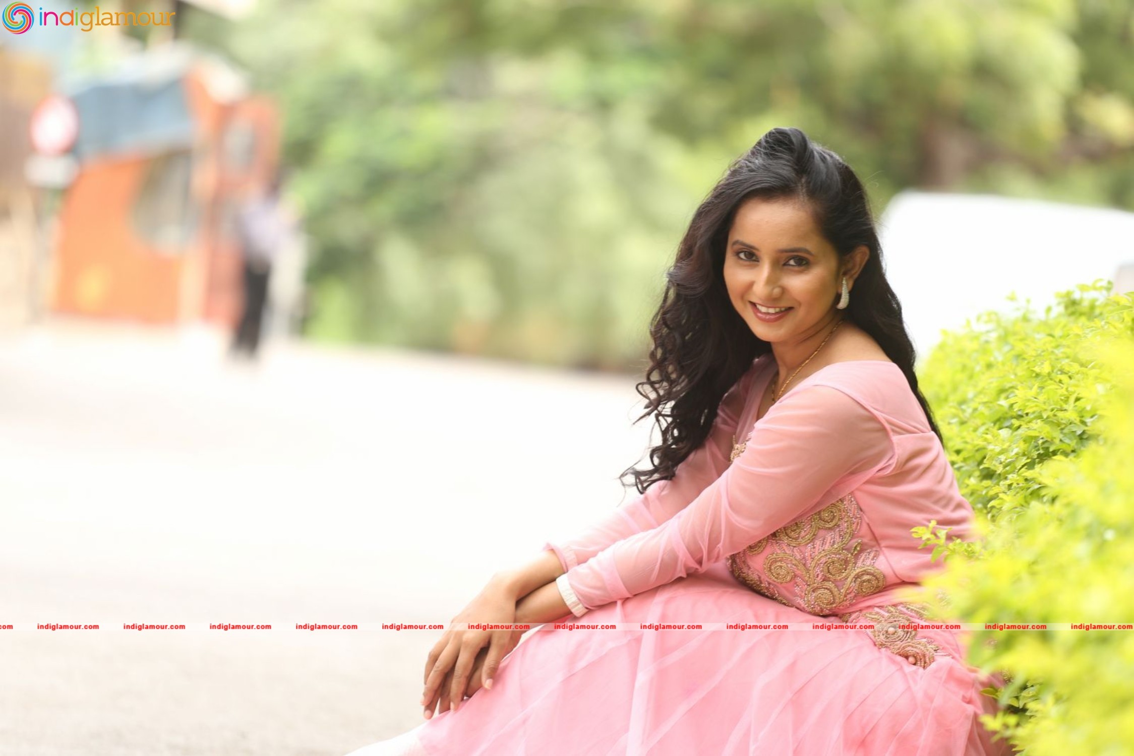 Ishika Singh Actress hd photo