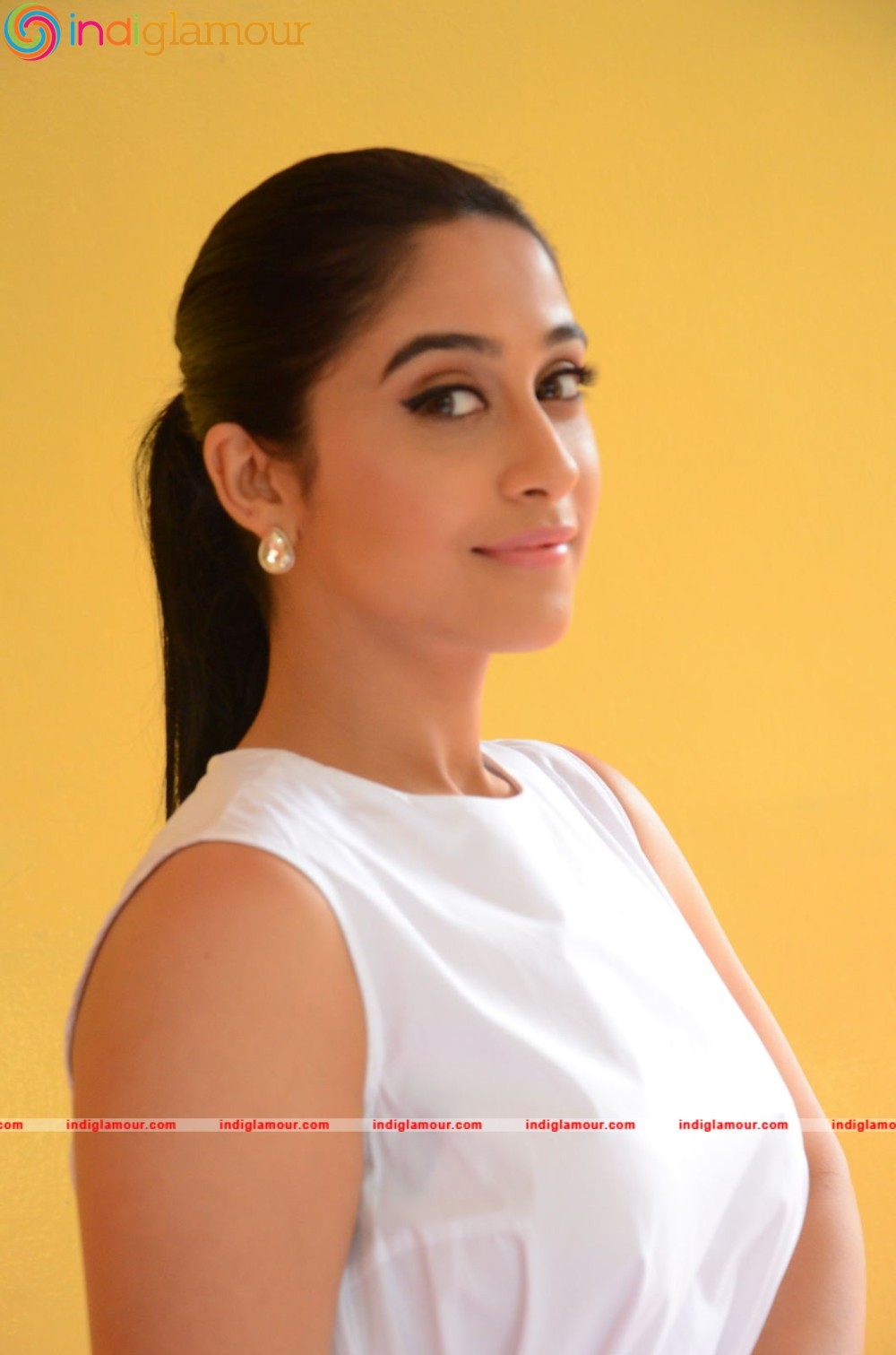 Regina Actress hd photo