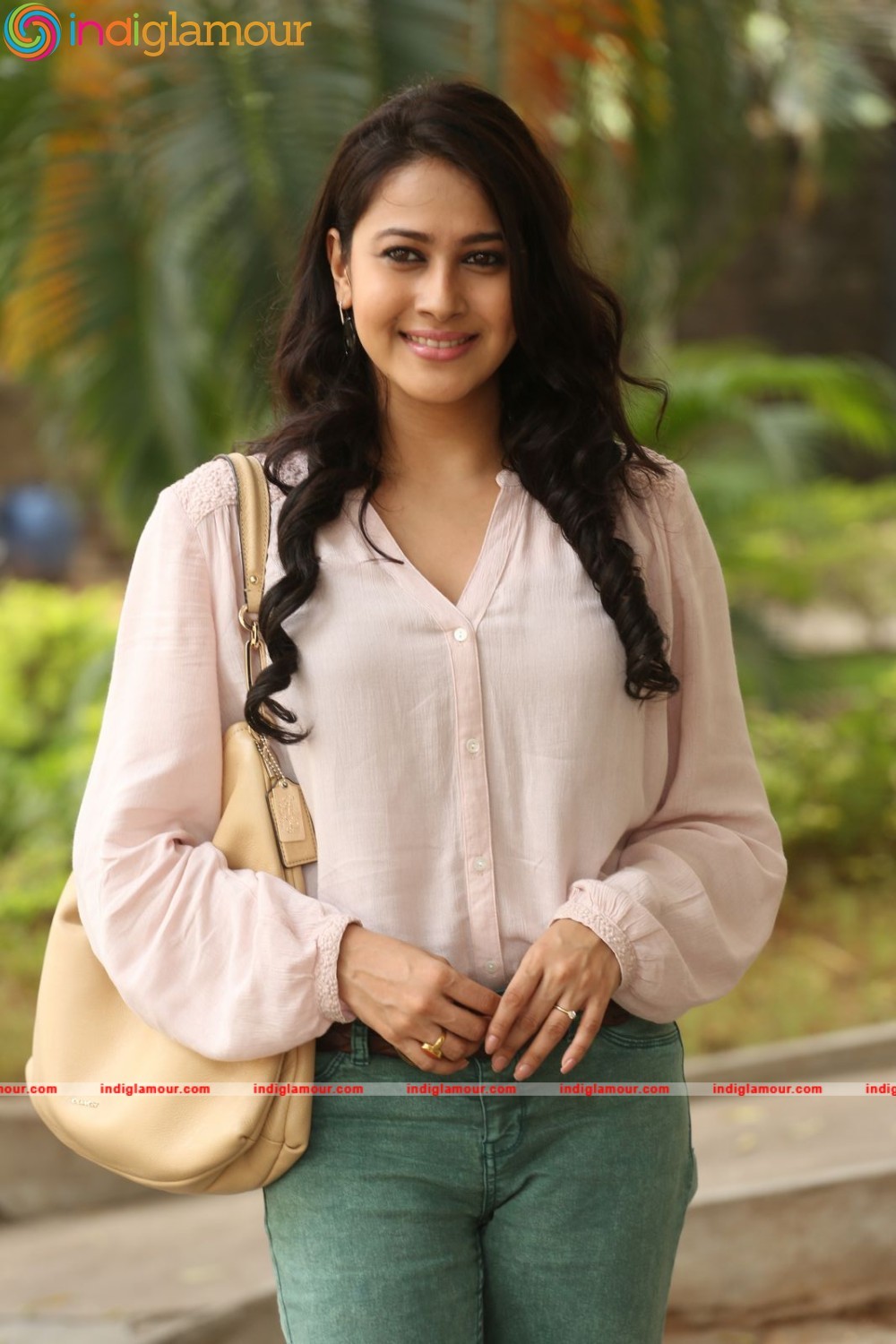Panchi Bora Actress hd photo