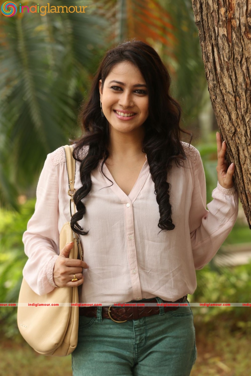 Panchi Bora Actress hd photo