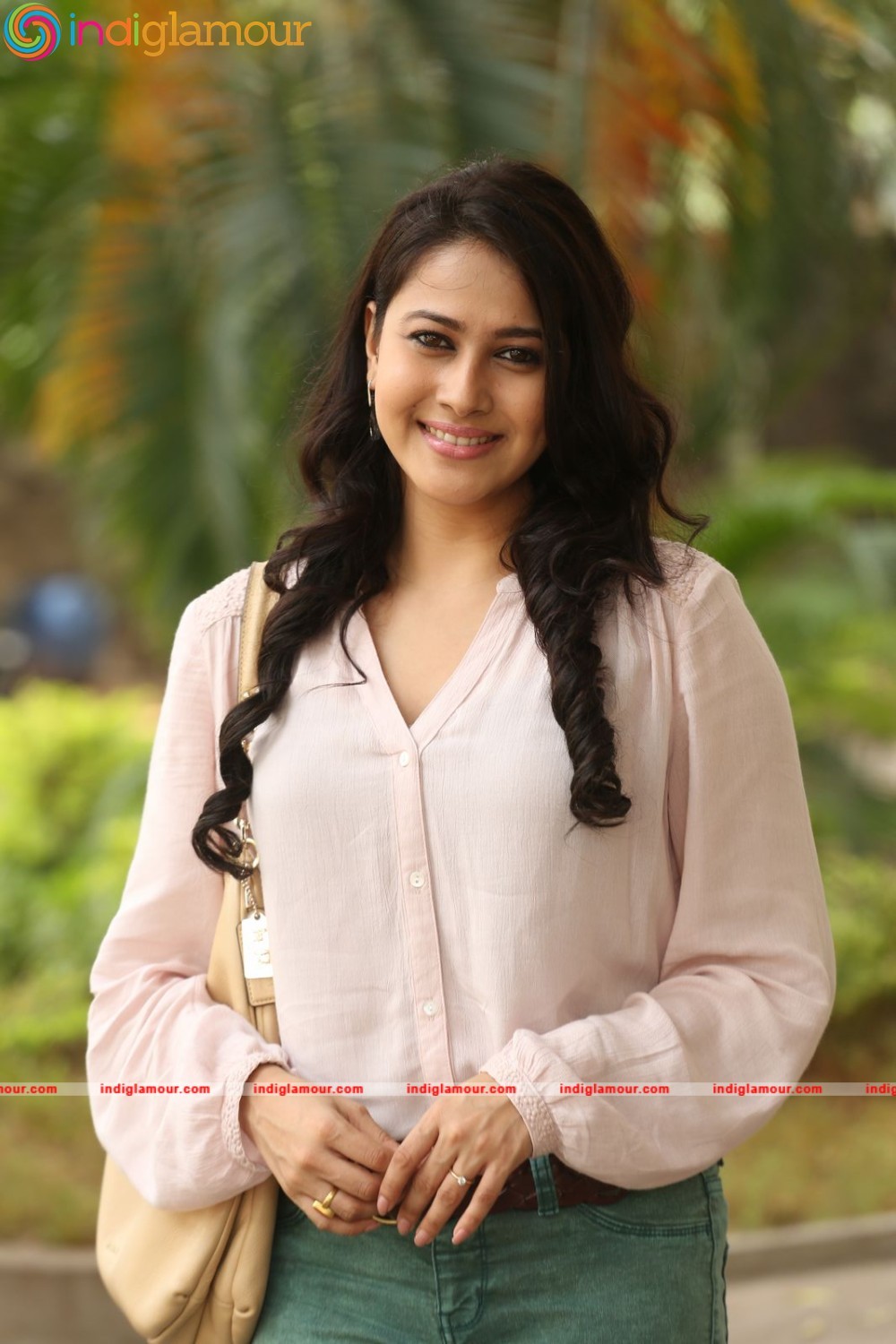 Panchi Bora Actress hd photo