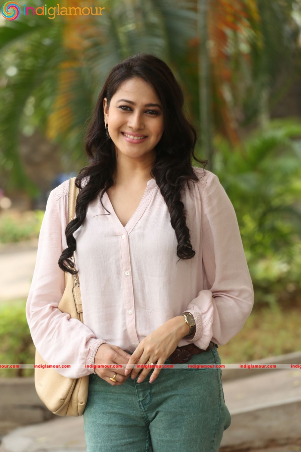 Panchi Bora Actress hd photo