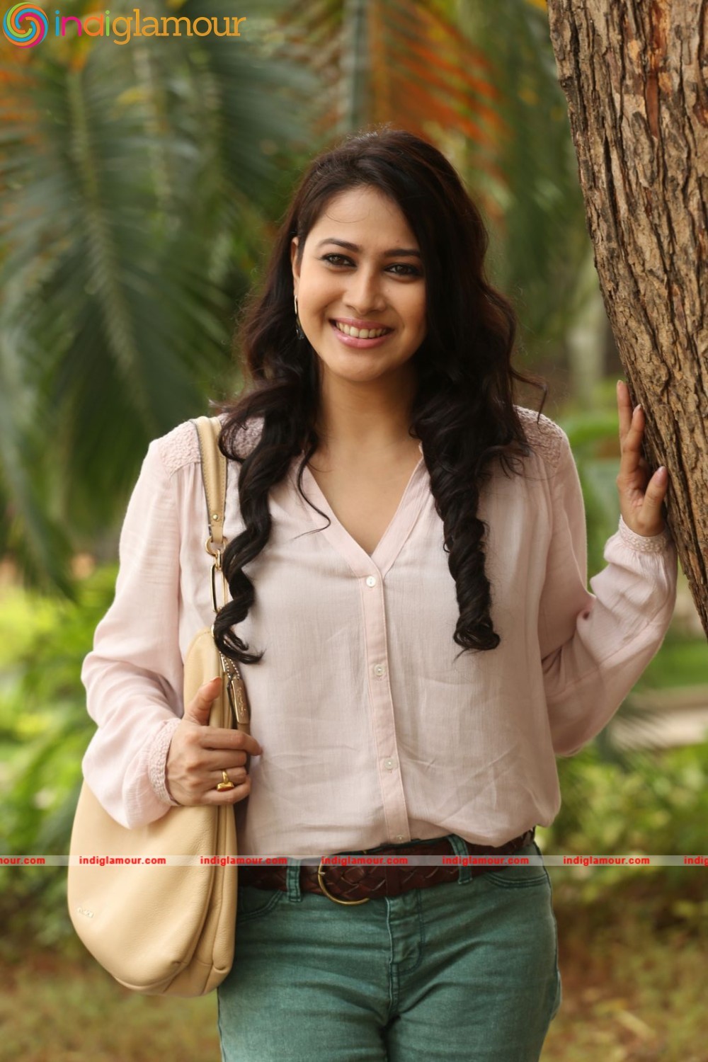 Panchi Bora Actress hd photo