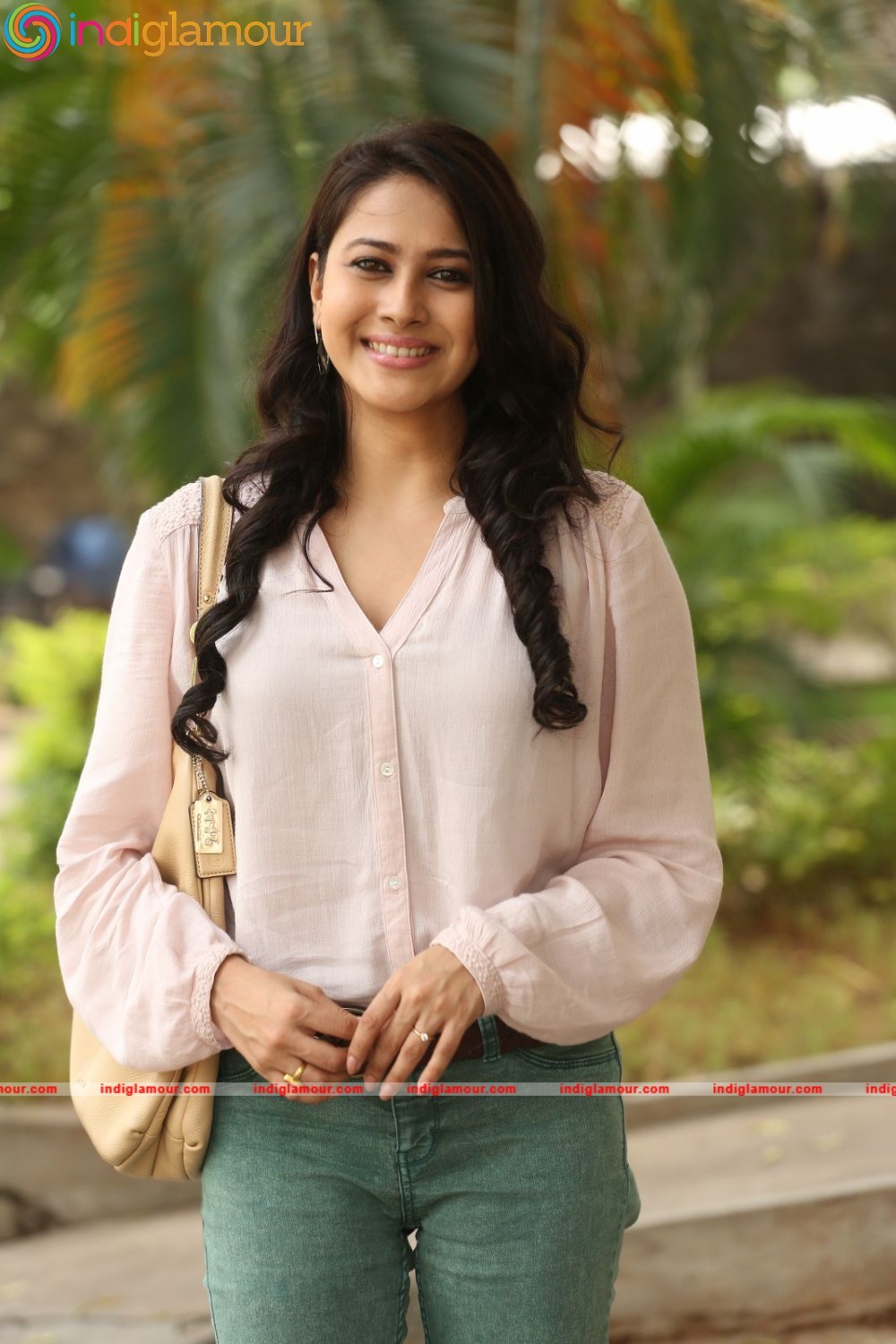 Panchi Bora Actress hd photo