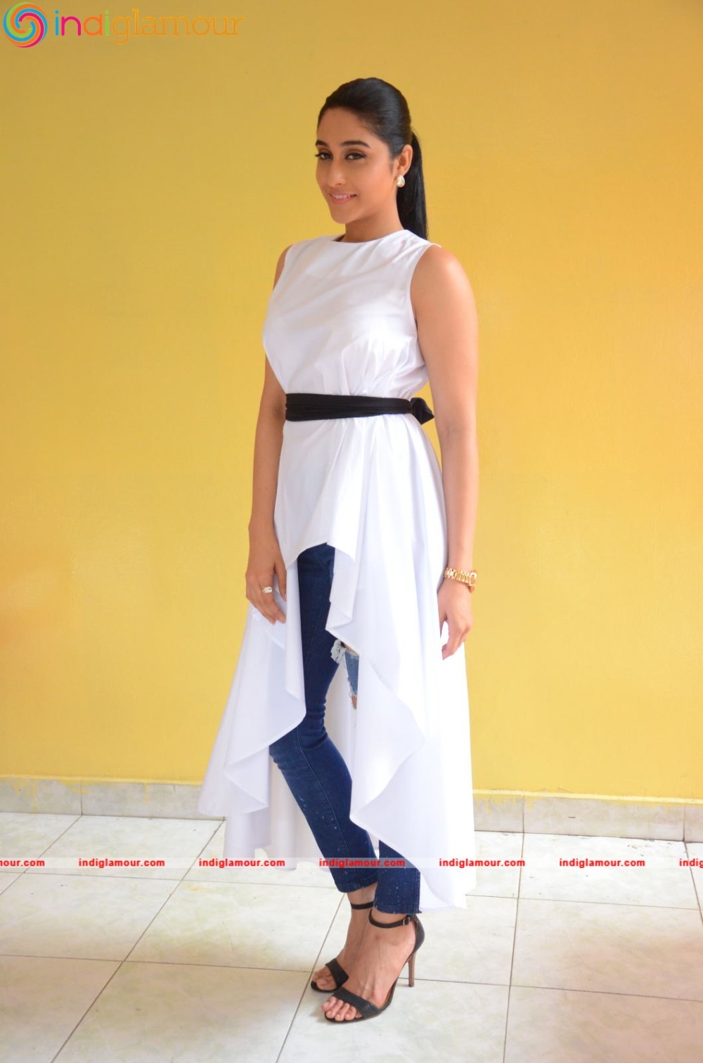 Regina Actress hd photo