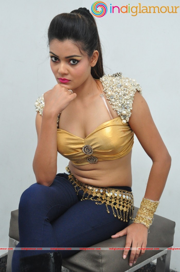 Riya Actress hd photo