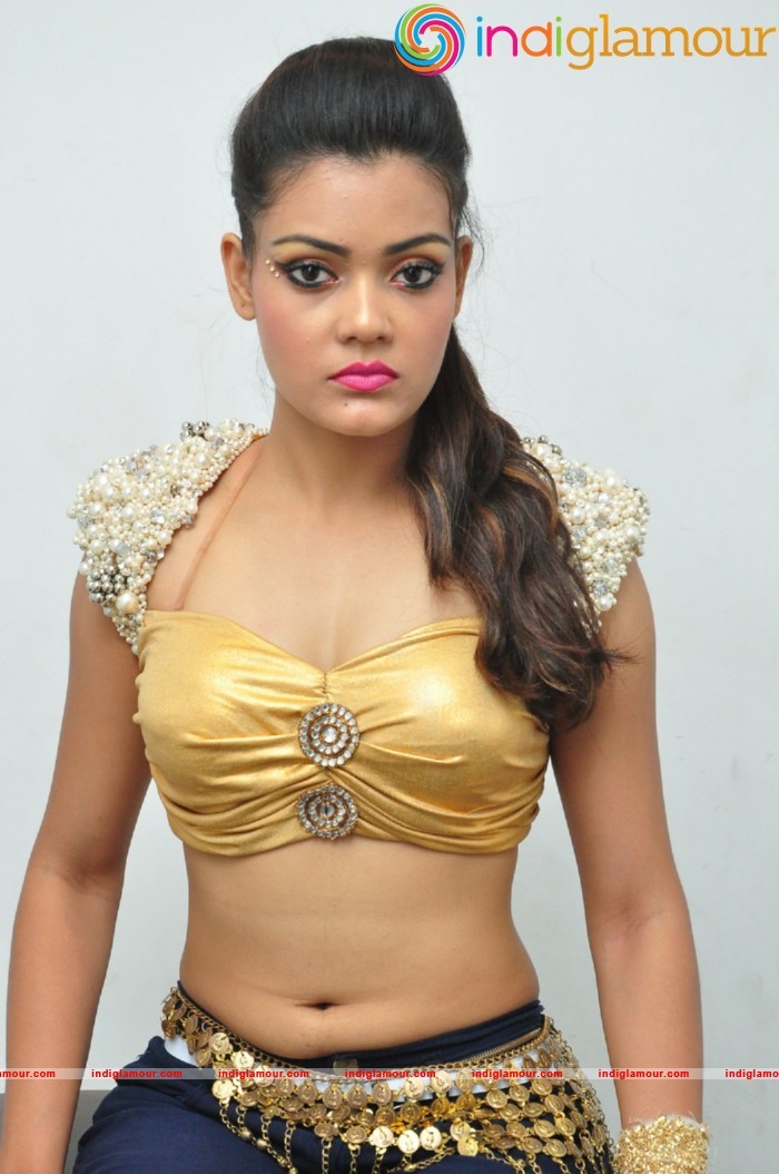 Riya Actress hd photo