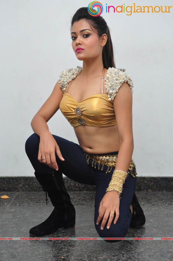 Riya Actress hd photo