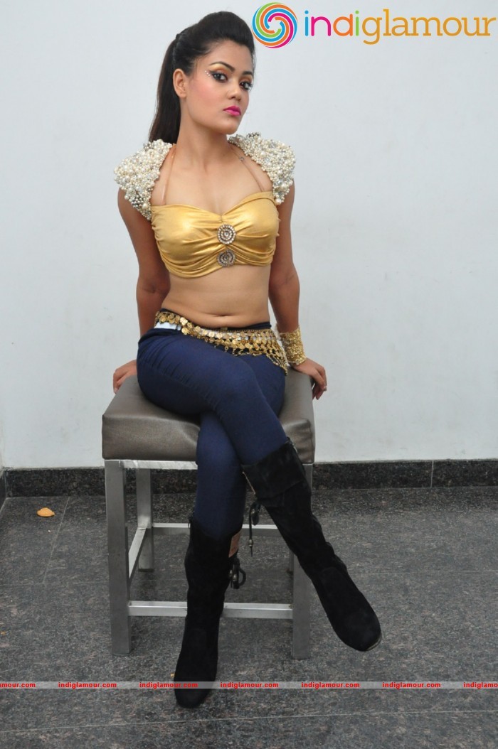 Riya Actress hd photo