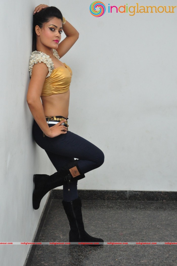 Riya Actress hd photo