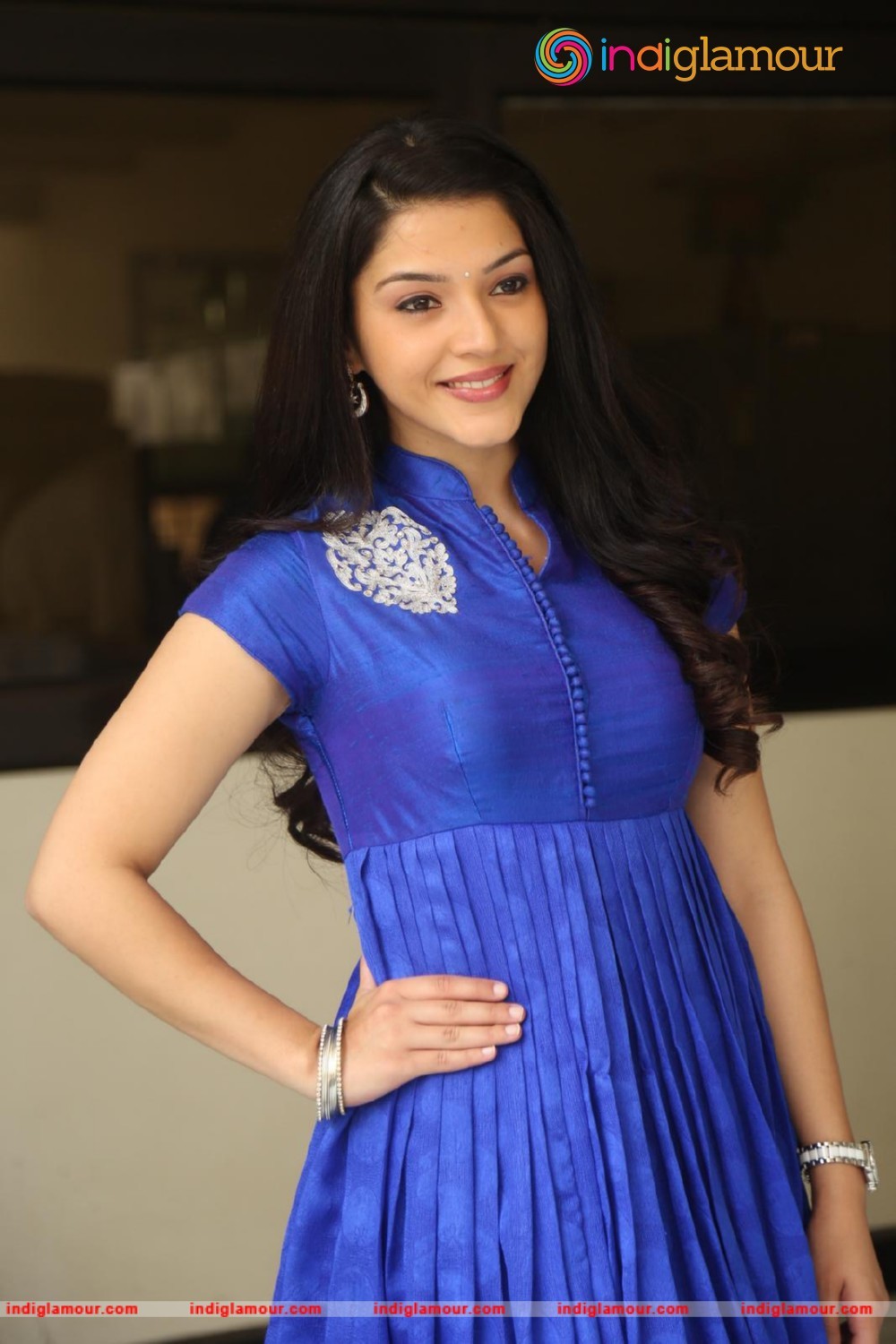 Mehreen Actress hd photo