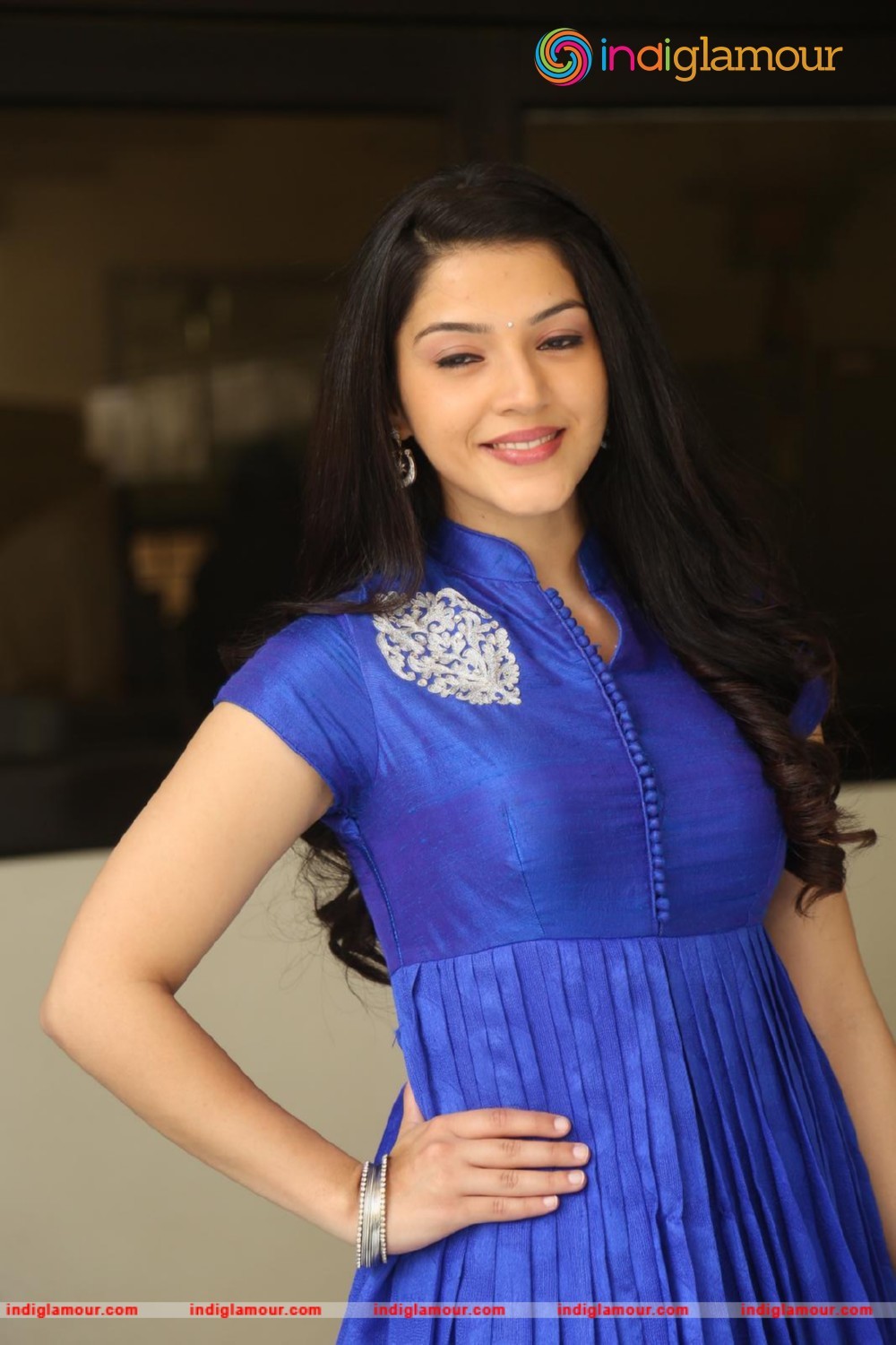Mehreen Actress hd photo