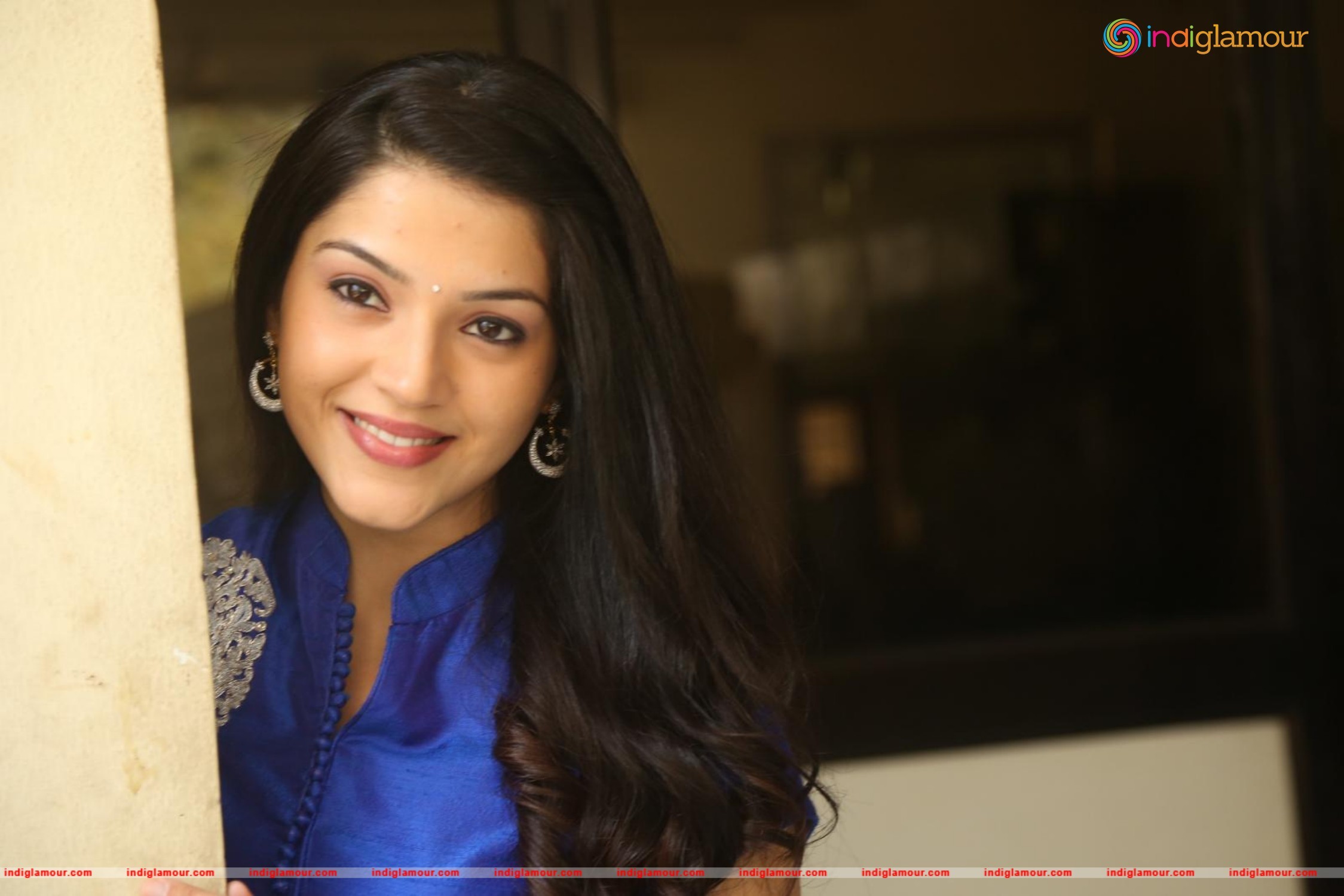 Mehreen Actress hd photo